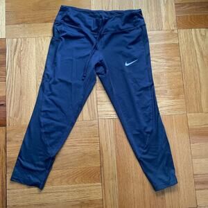 Nike Cropped Leggings - Plum - Medium